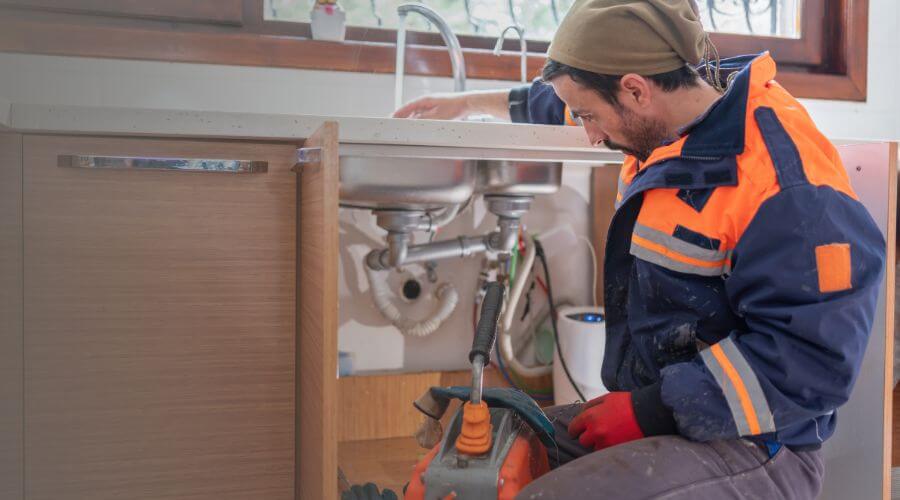 Professional septic tank pumping in Creekside, PA